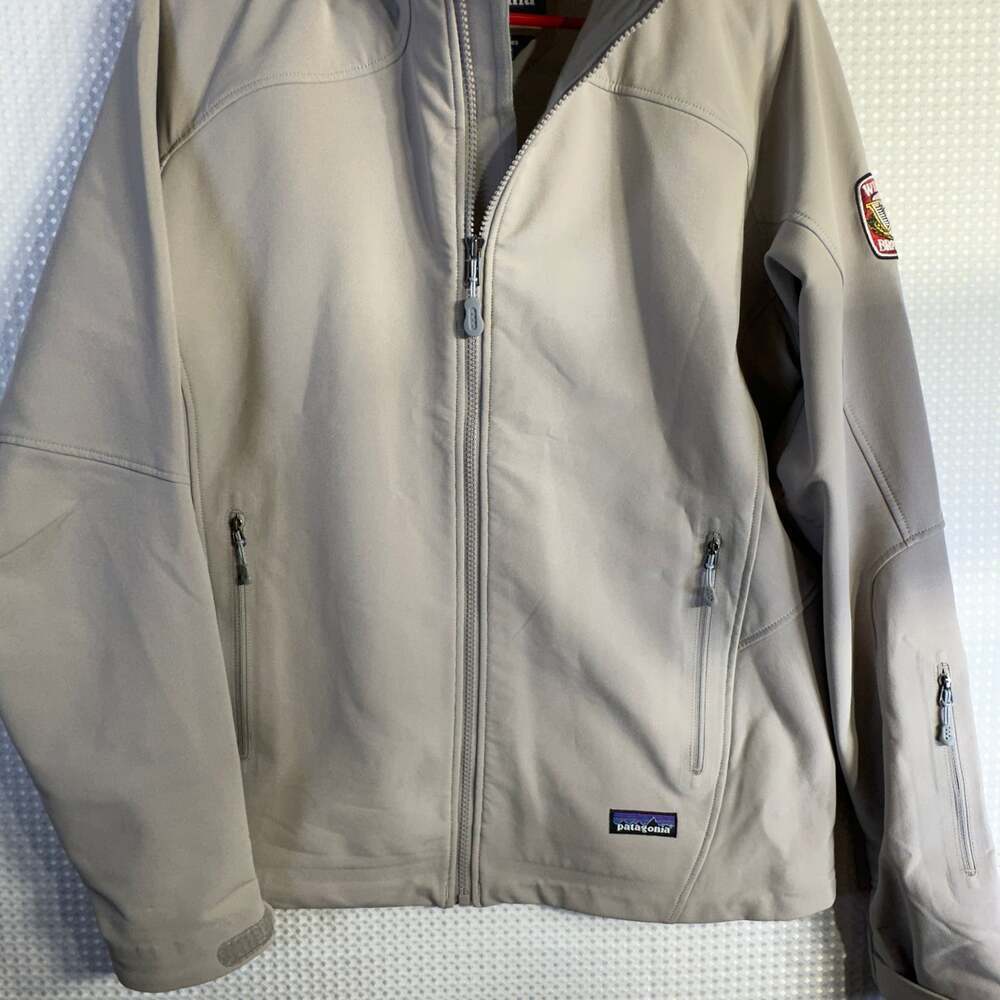 Patagonia Women's Guide Softshell Fleece Lined Full Zip Jacket Gray